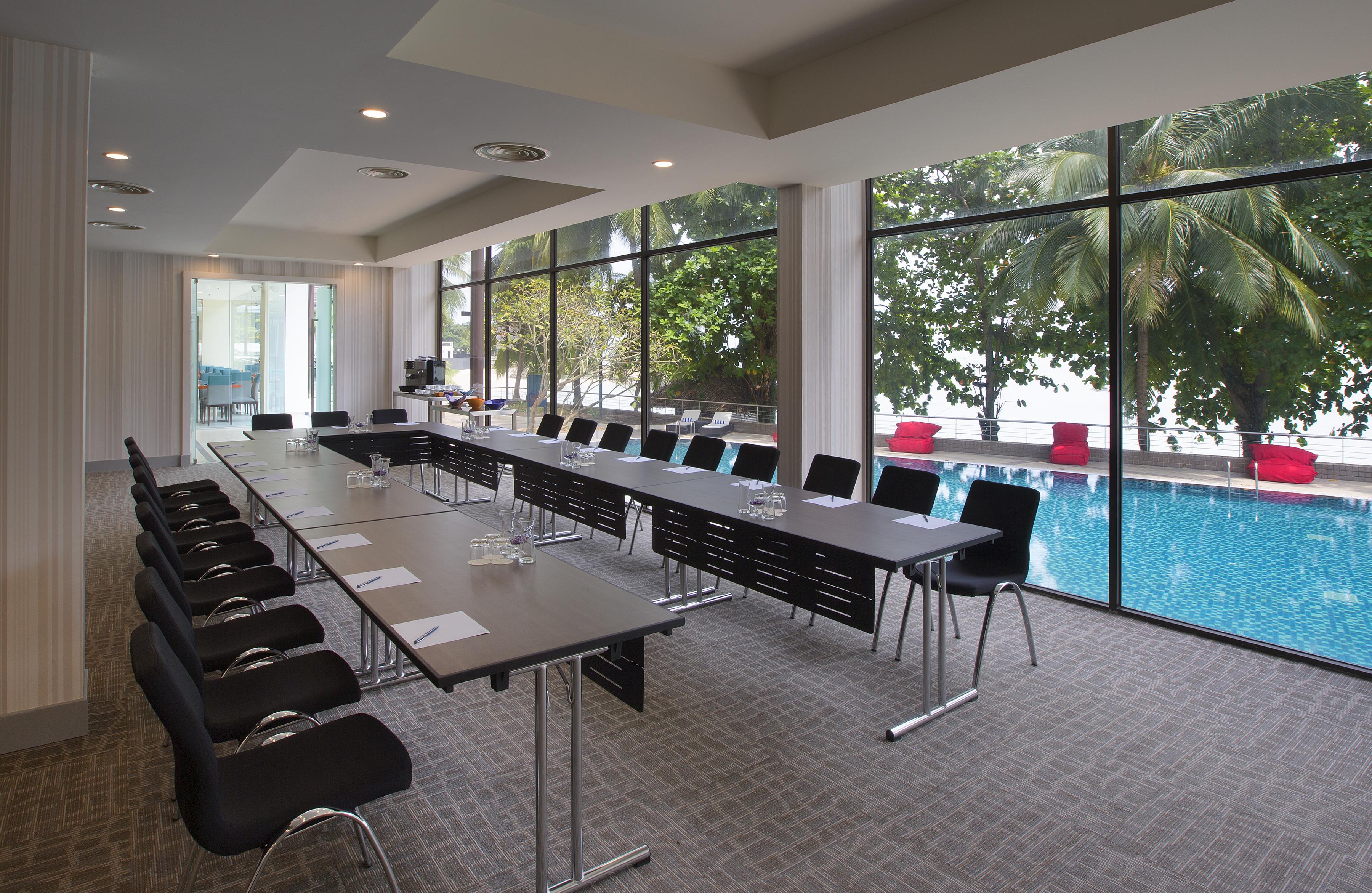 Mercure Penang Beach Tanjung Bungah  Exterior photo