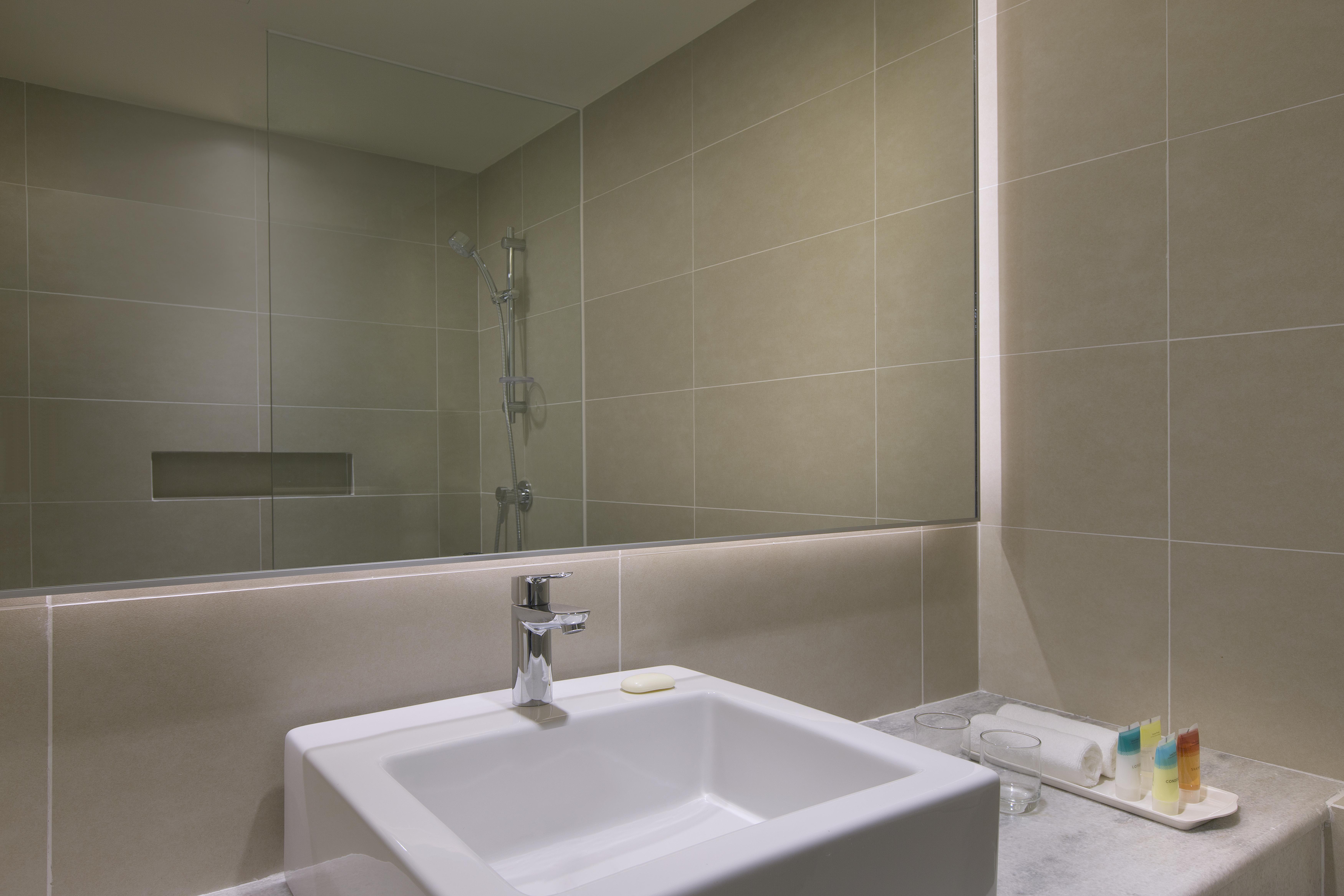 Mercure Penang Beach Tanjung Bungah  Exterior photo