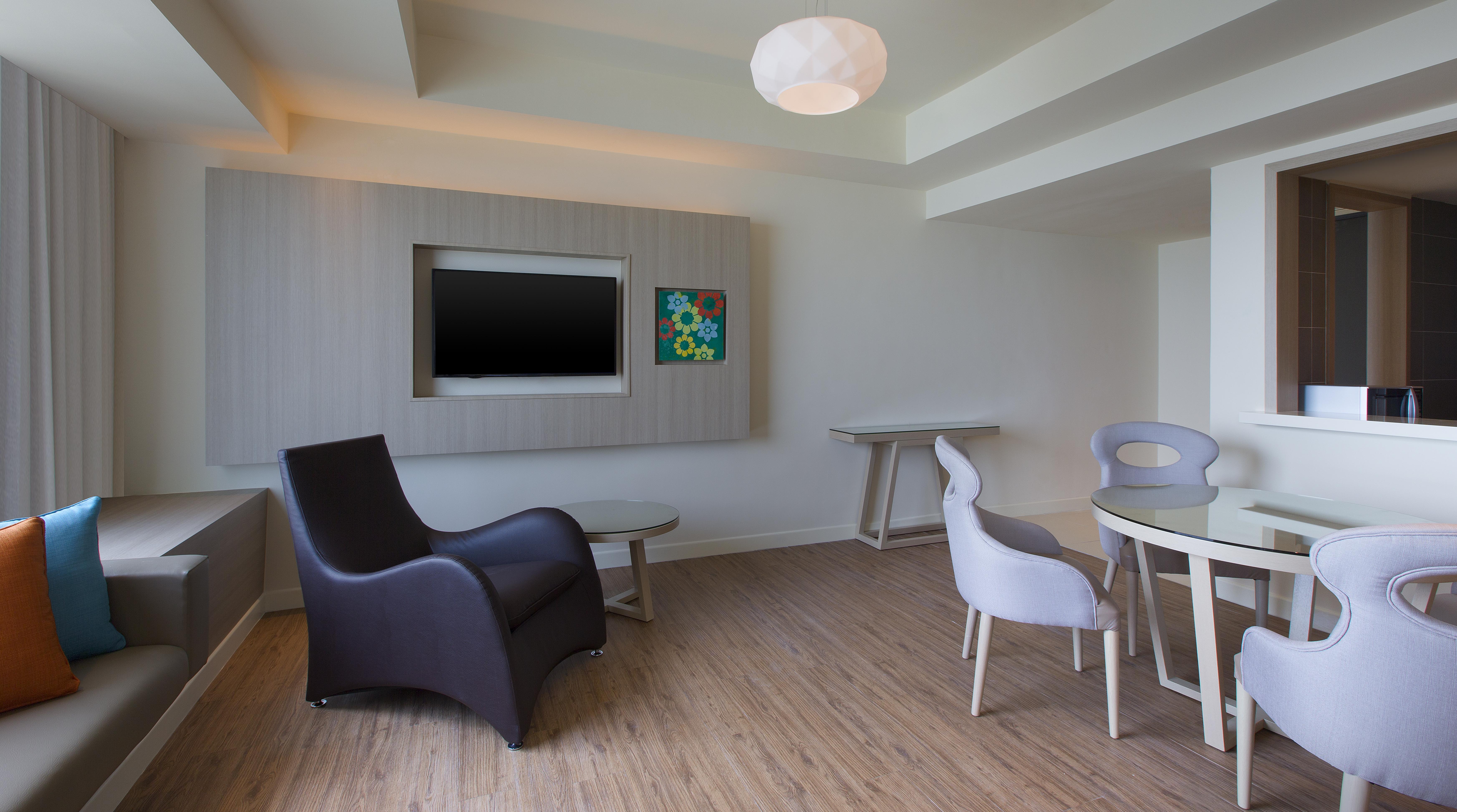 Mercure Penang Beach Tanjung Bungah  Exterior photo