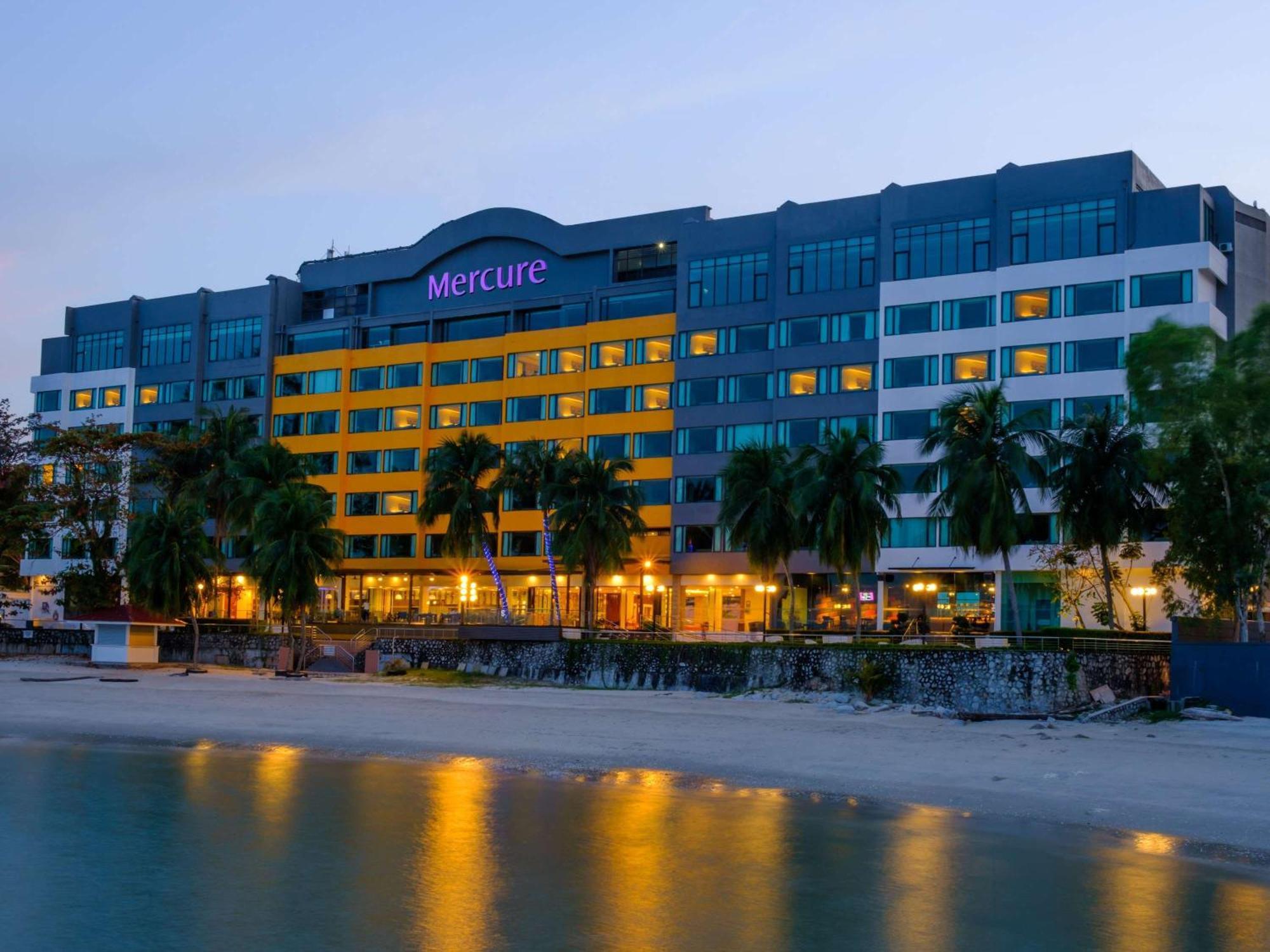 Mercure Penang Beach Tanjung Bungah  Exterior photo