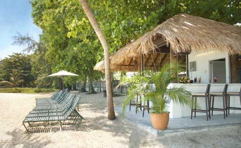 Mercure Penang Beach Tanjung Bungah  Exterior photo