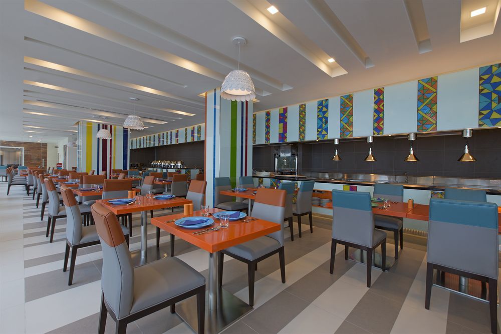 Mercure Penang Beach Tanjung Bungah  Exterior photo