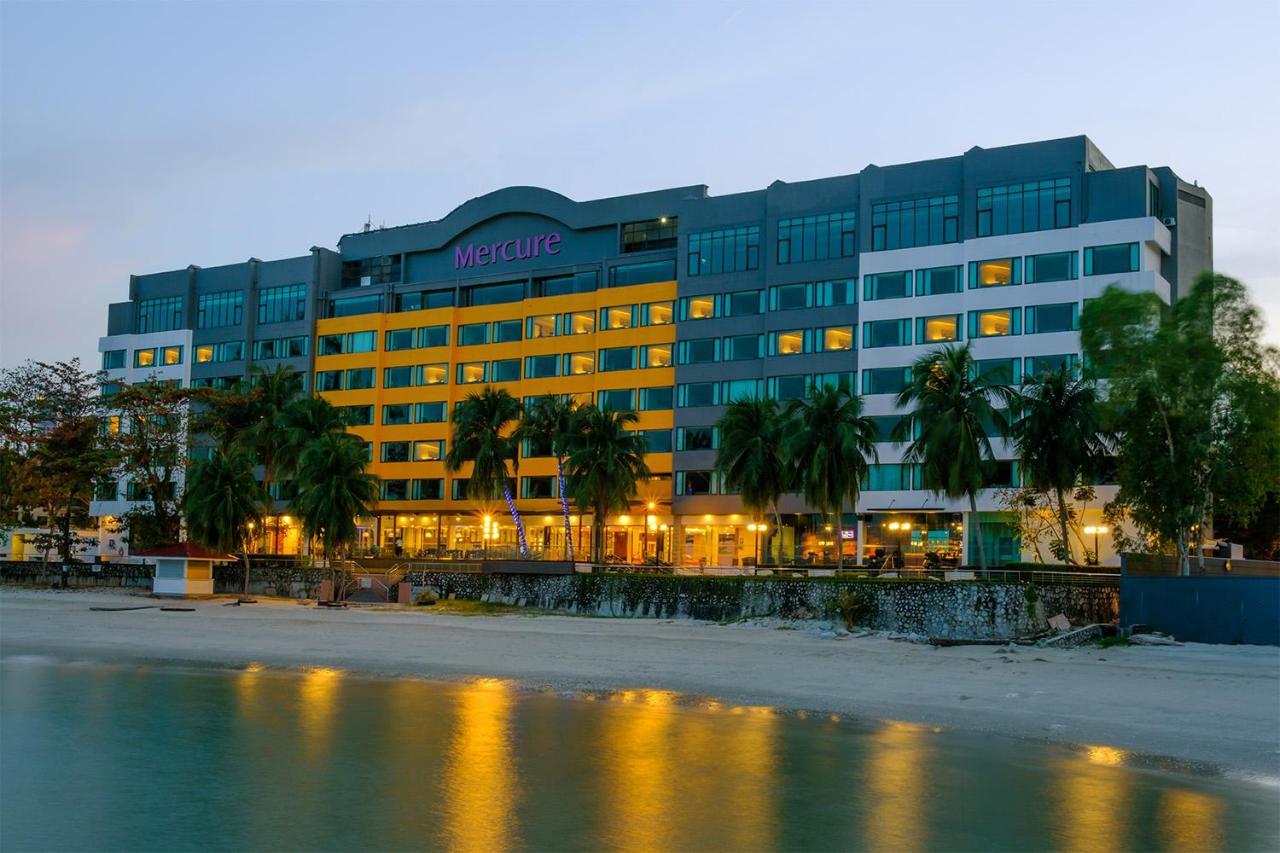 Mercure Penang Beach Tanjung Bungah  Exterior photo